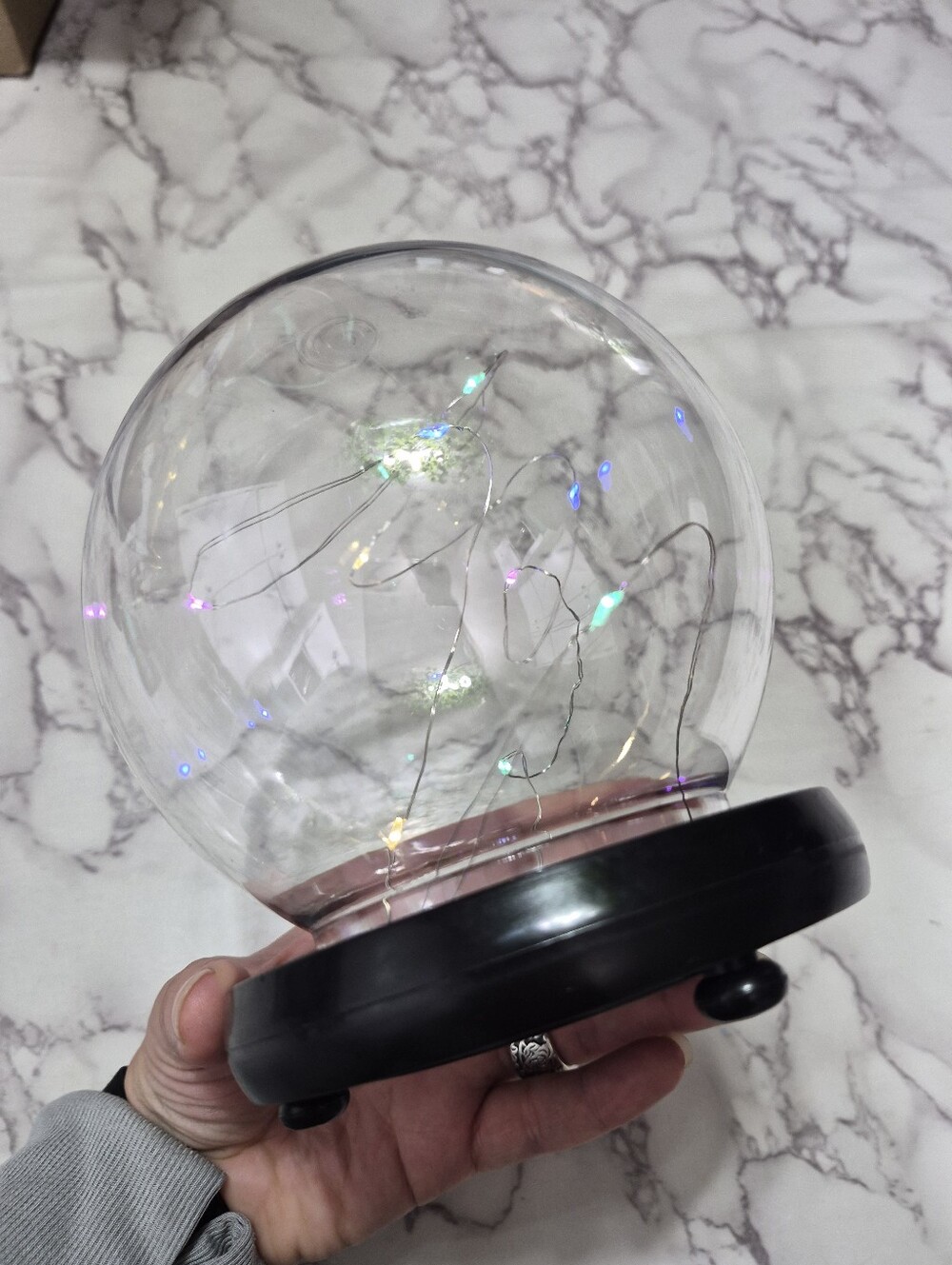 Clear LED Magic Ball - Picture 4 of 7